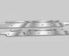 CAB PANELS - 579 LONG HOOD & 567 SET-BACK AXLE WITH UNDERBODY EXHAUST