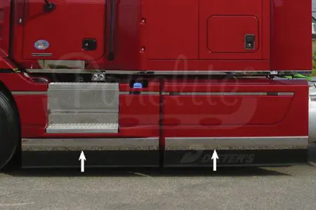 FAIRING TRIM SET - LOWER FAIRING - MACK ANTHEM