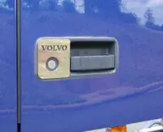 70572001