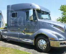 VNL740