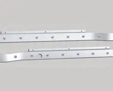 589 CAB PANELS - 3/4" ROUND AMBER CLEAR LED - BLOCK HEATER