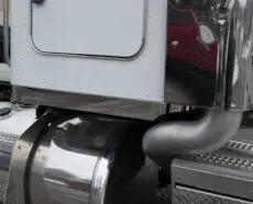2024+ SLEEPER PANELS - CAB MOUNT EXHAUST