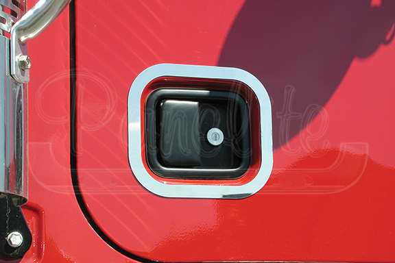 DOOR HANDLE TRIM image