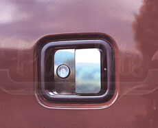 CAB DOOR HANDLE TRIM