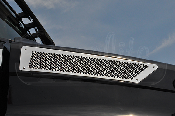 AIR INTAKE GRILLE - NEW CASCADIA image