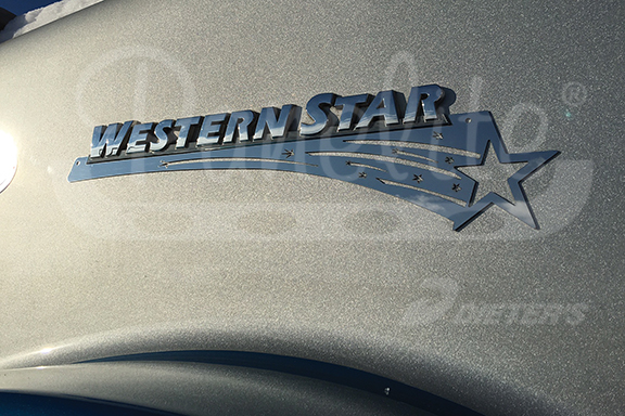 HOOD EMBLEM ACCENT – WESTERN STAR – SHOOTING STAR image