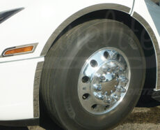 FRONT WHEEL WELL TRIM - VNL740, VNL760 & VNL860