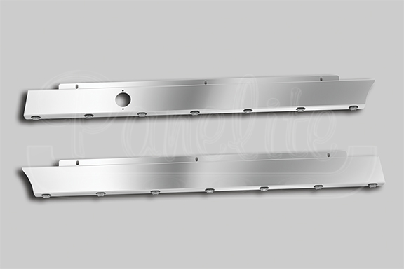 SET-FORWARD AXLE CAB PANELS WITH CAB EXHAUST image