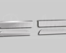 NEW MODEL/MLU 579 118" BBC - UPPER/LOWER SCUFF PANELS