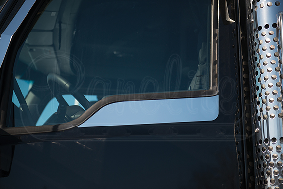 DOOR WINDOW ACCENT – KENWORTH W990, T680 & T880 image