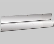REPLACEMENT STAINLESS STEEL KICK PLATE - KENWORTH W900 PRE-2010