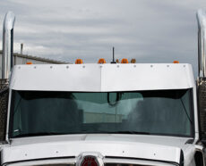 LOW ROOF OEM REPLACEMENT SUNVISOR - PETERBILT 567/579 & KENWORTH T680/T880 & W990
