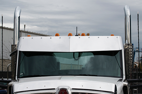 LOW ROOF OEM REPLACEMENT SUNVISOR – PETERBILT 567/579 & KENWORTH T680/T880 & W990 image